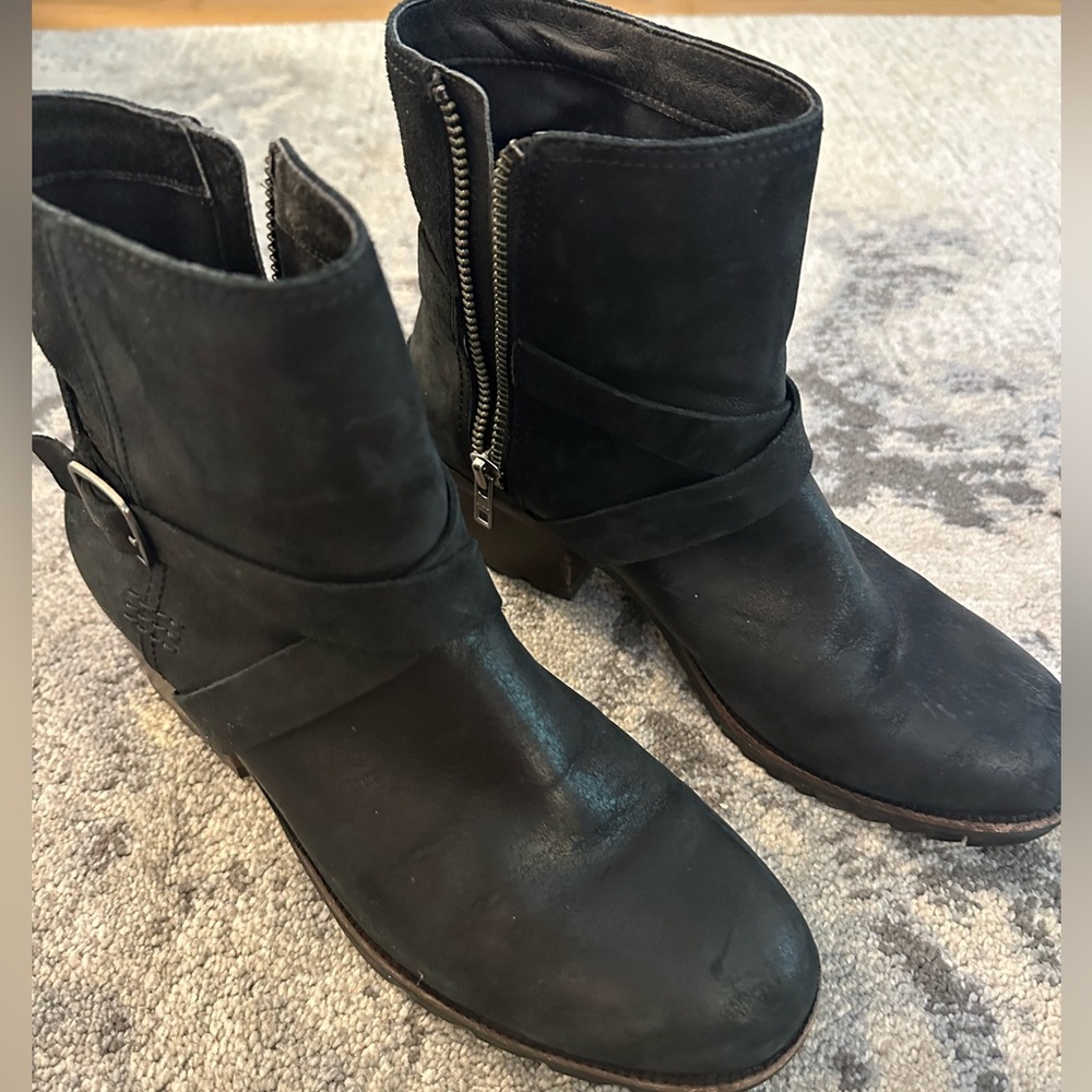 Sorel Cate Buckle Boots Womens 8.5 Black Leather Waterproof Retail $185